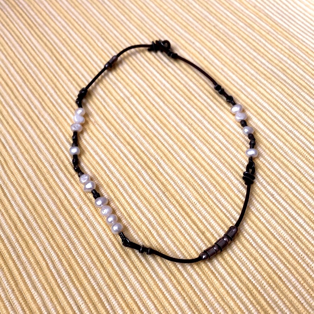 Silpada pearl, sterling silver & leather necklace!